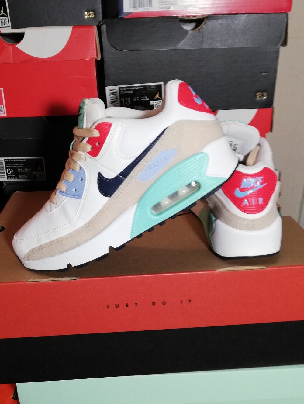 NIKE AIR MAX 90S SIZE 4YOUTH GREAT COND